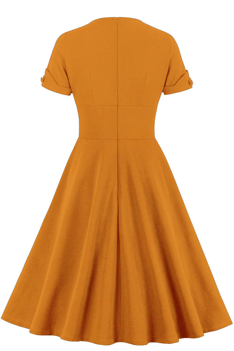 Green V Neck A-line Short Dress with Short Sleeves