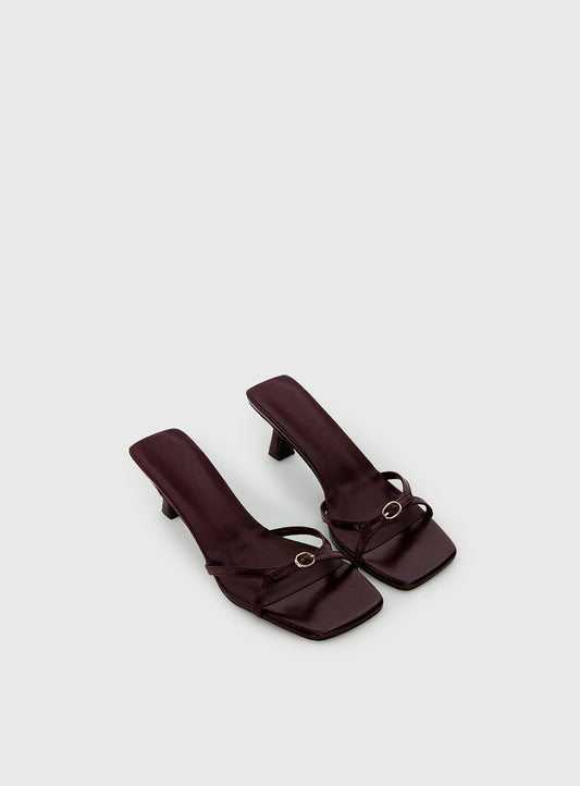 Billini Tesni Buckle Detail Heels Berry Shine