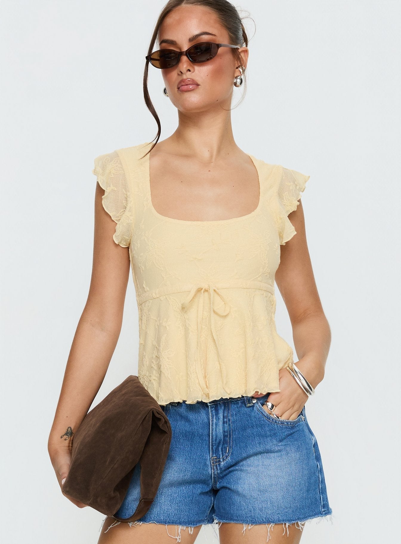 Auroraah Textured Frill Top Lemon