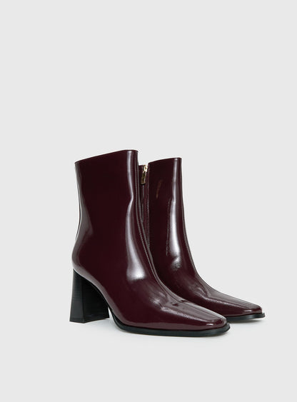 Billini Wez Boots Mulberry Crinkle Patent