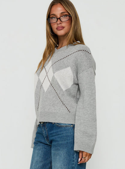 Alaskie V Neck Jumper Grey Argyle