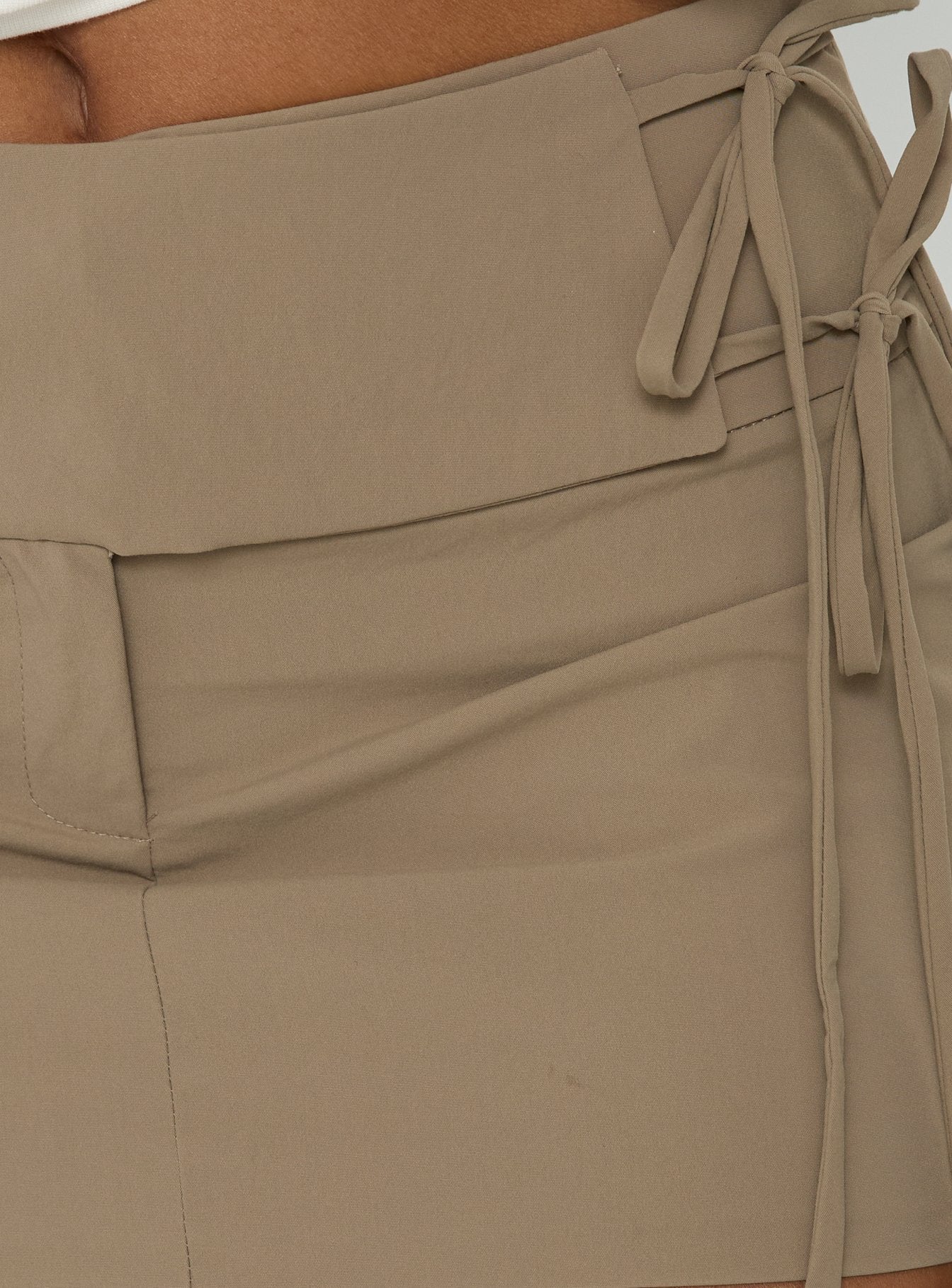 Another Try Cargo Mini Skirt Khaki