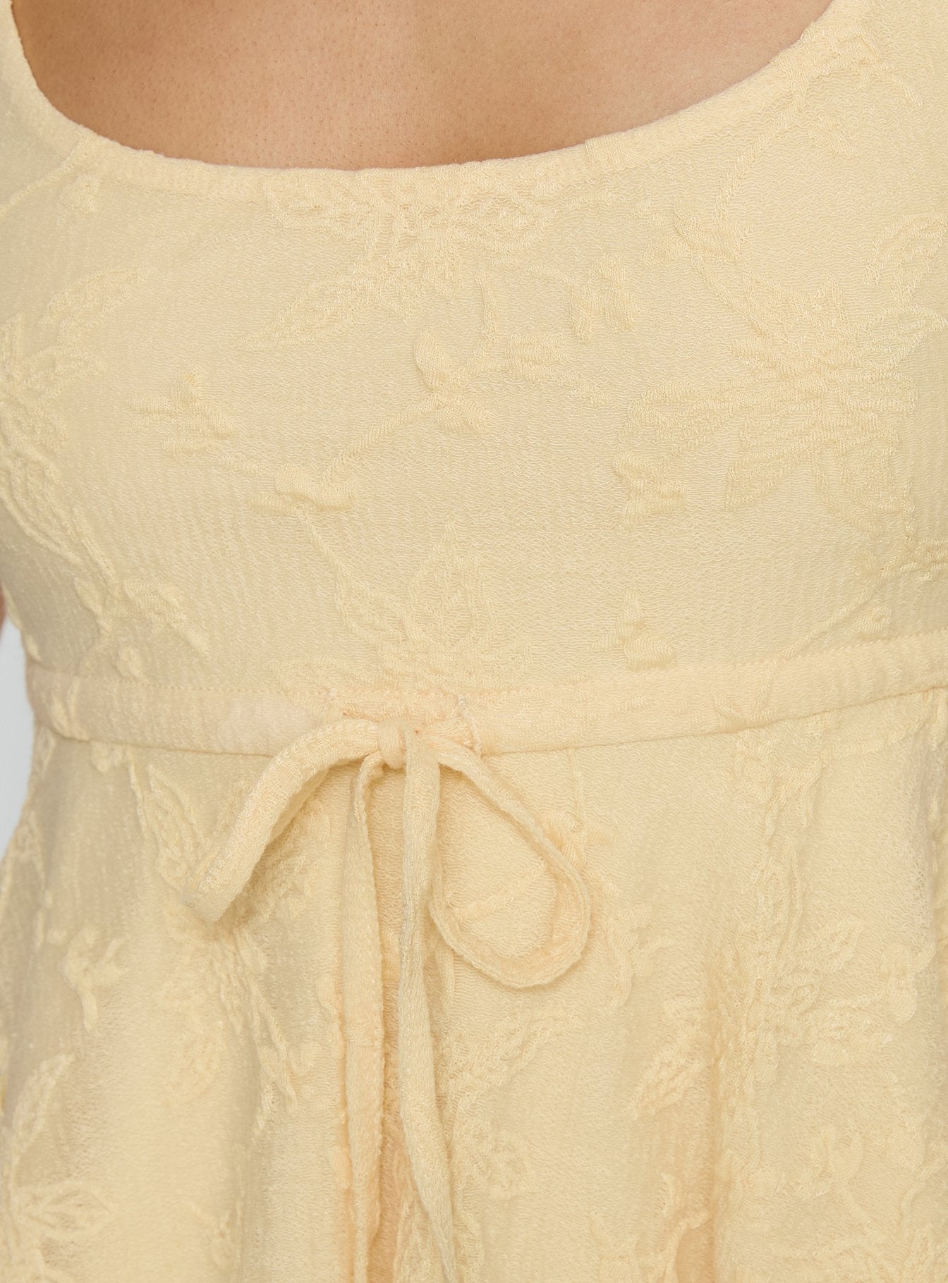 Auroraah Textured Frill Top Lemon