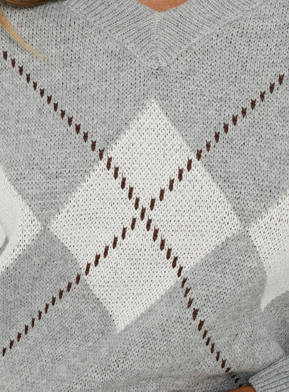 Alaskie V Neck Jumper Grey Argyle