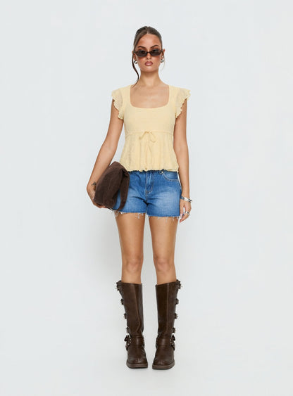 Auroraah Textured Frill Top Lemon
