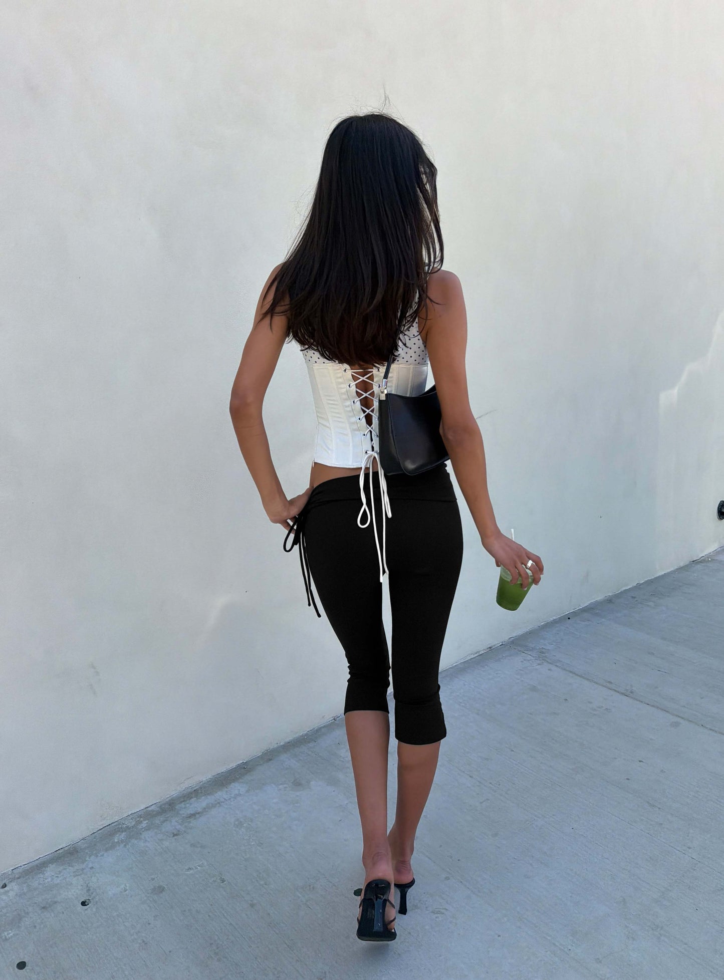 Bailor Channel Waistband Capri Pants Black
