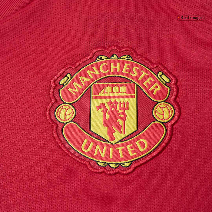 B.FERNANDES #8 Manchester United Home Soccer Jersey 2025/26