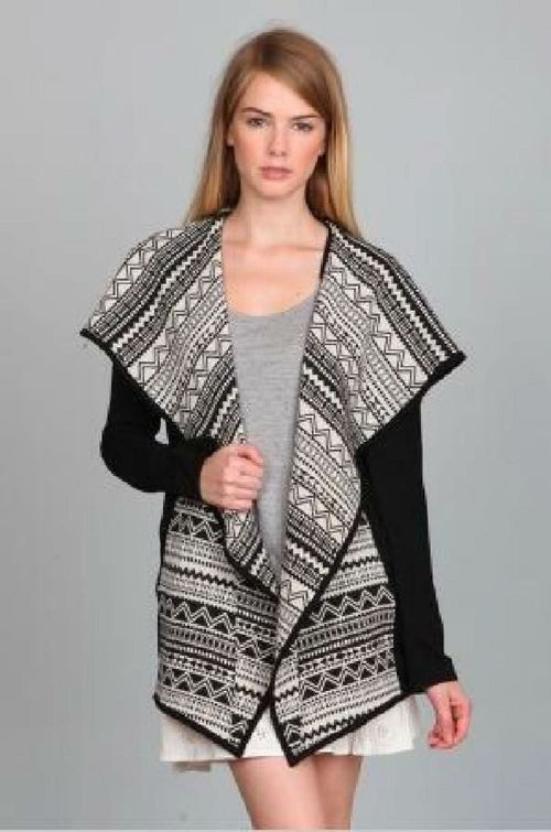 En Créme Black and White Aztec Jacket