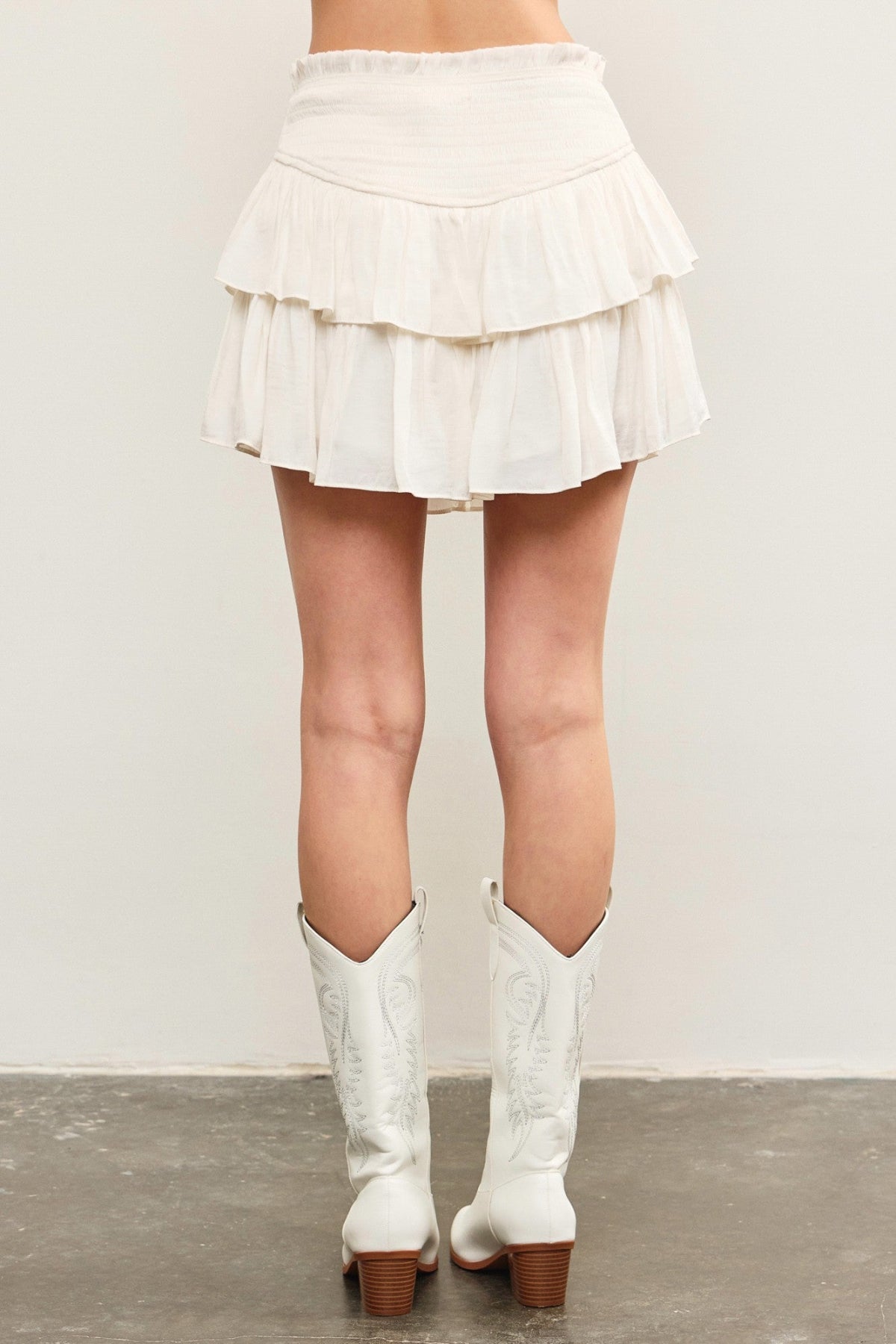 Monaco White Ruffled Skort