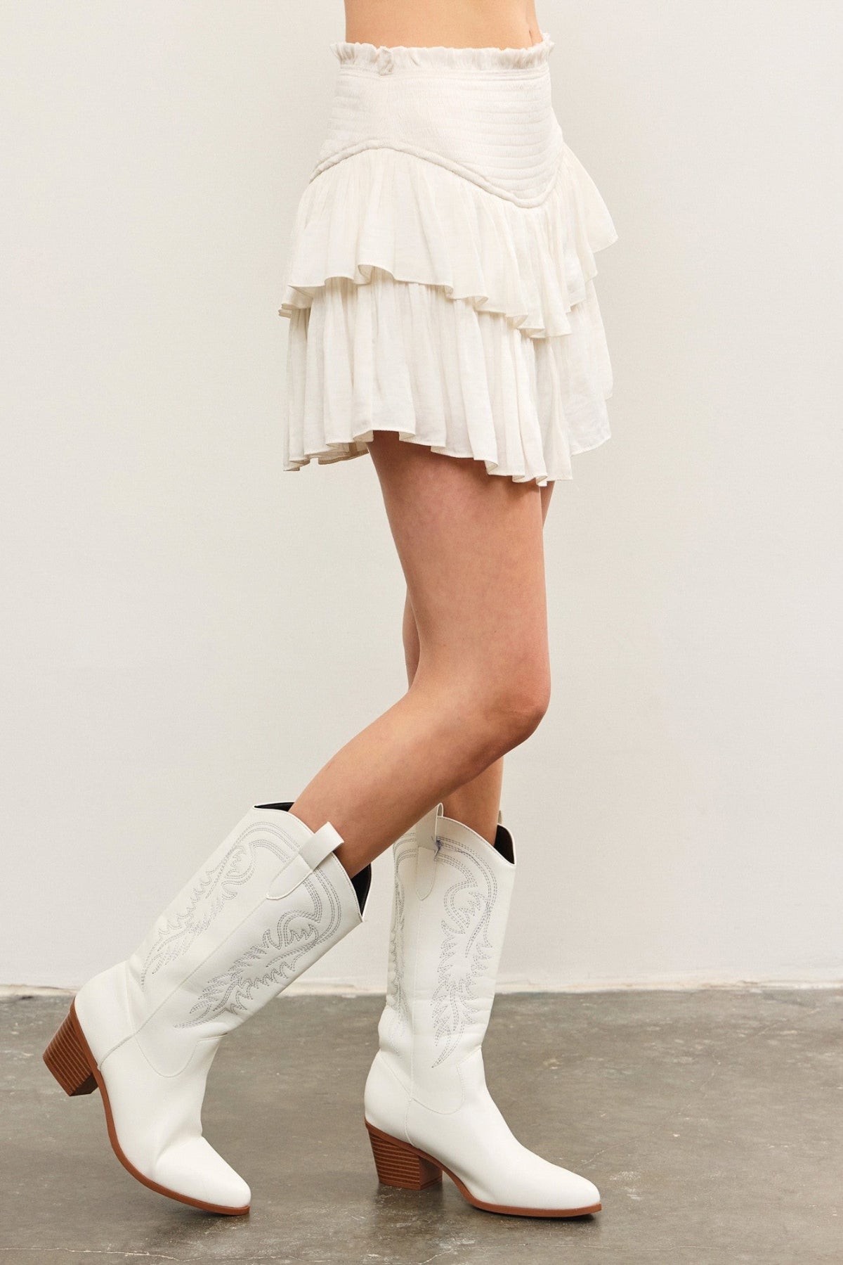 Monaco White Ruffled Skort