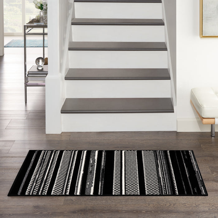 Nourison Home - Grafix Black/White Area Rug GRF41