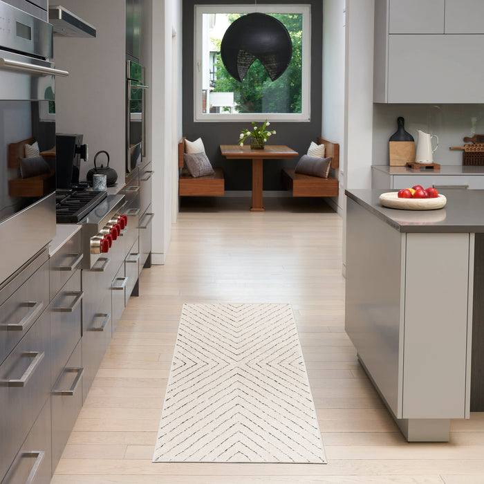The Rug Corner Nourison Home Nourison Home - Modern Comfort Ivory/Black Area Rug MNC01