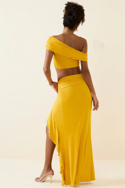 Asymmetric Ruffled Low-Rise Maxi Skirt in Golden Yellow