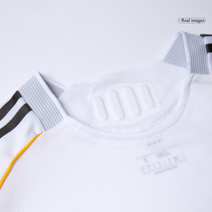 VALVERDE #8 Real Madrid Home Authentic Soccer Jersey 2025/26